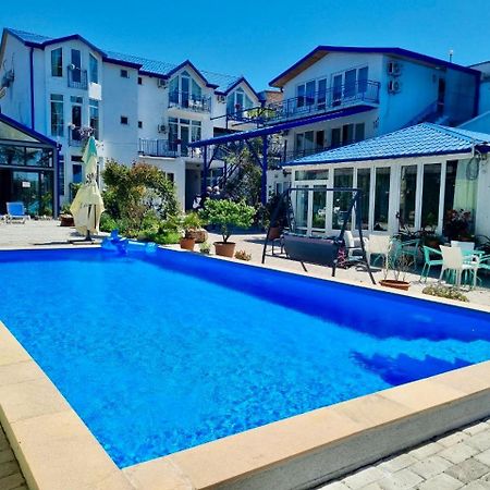 Laguna Beach Club Dushet'i Zewnętrze zdjęcie